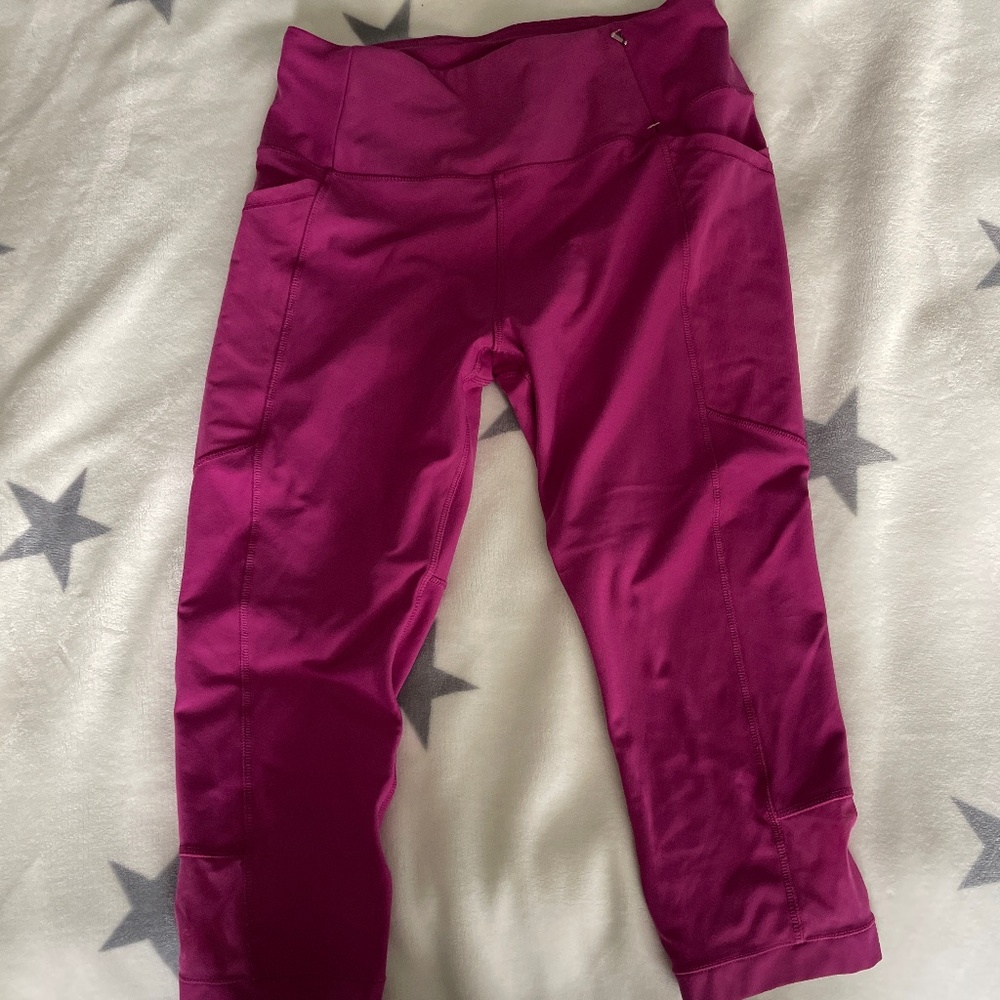Crop pink pants